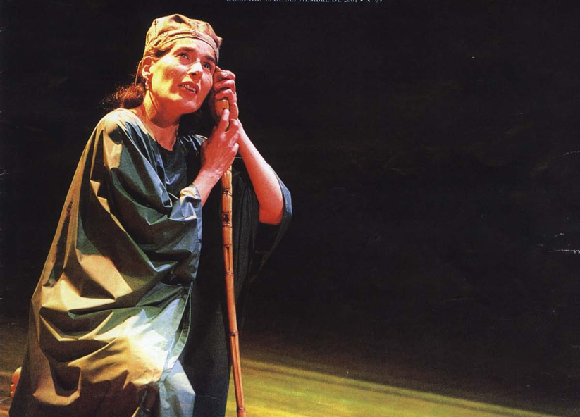 Dora. Mujeres en la Guerra. F.Carlos Mario Lema
